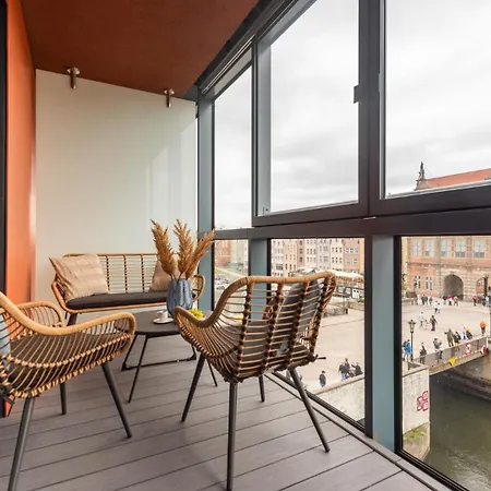 Flatbook - Deo Plaza Riverside Prestige With Parking Included * Gdańsk